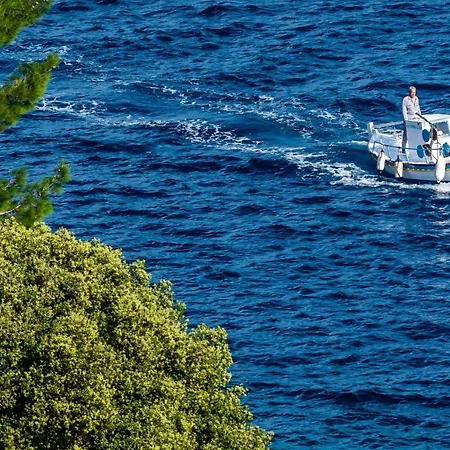 Meganisi Вилла *