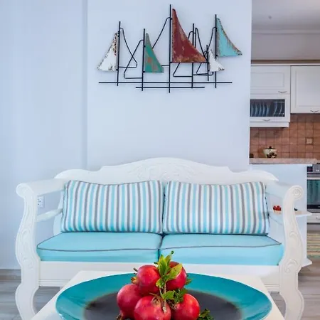 Meganisi Villas *