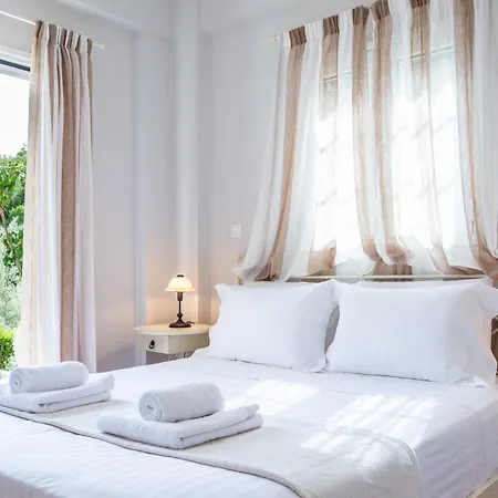 Meganisi Villas Villa Spartokhorion