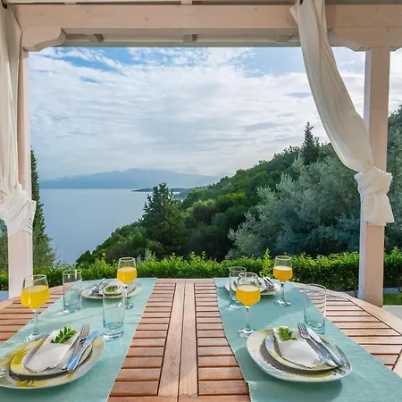 Meganisi Villas Villa *